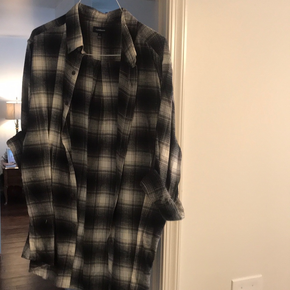 Black and white long sleeve button down shirt